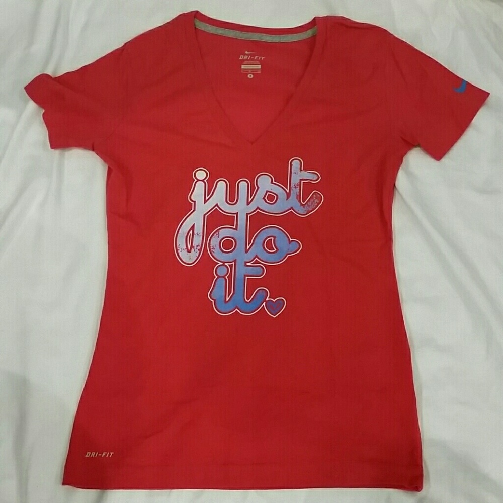 ✨5/$25✨ Nike Dri-Fit t-shirt